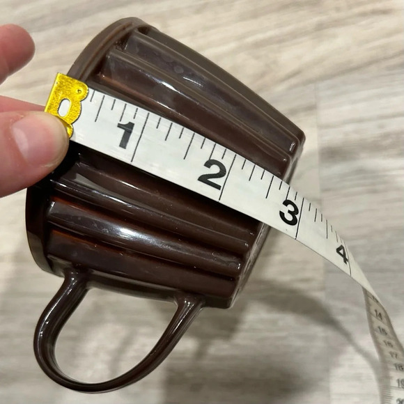 Reese's Peanut Butter Cup Microwave Lava Cake Maker BPA Free Plastic Cupcake Mug - Picture 6 of 7